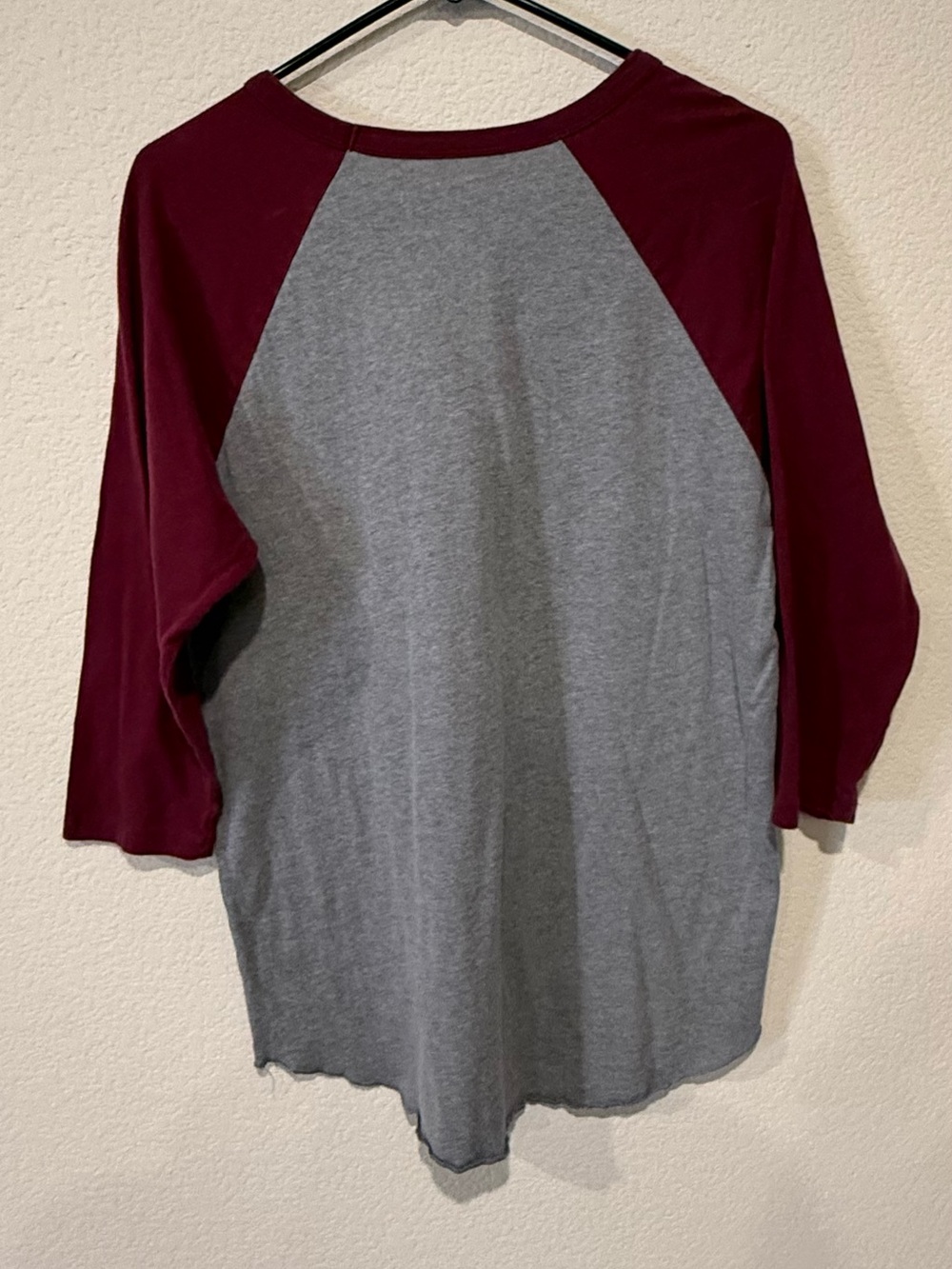 Vans Raglan Baseball Tee in Gray & Burgundy - Picture 2 of 3